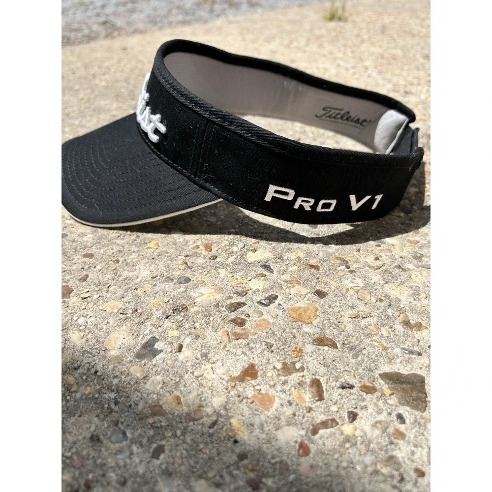 Titleist Pro V1 Golf Visor Black Cap Hat